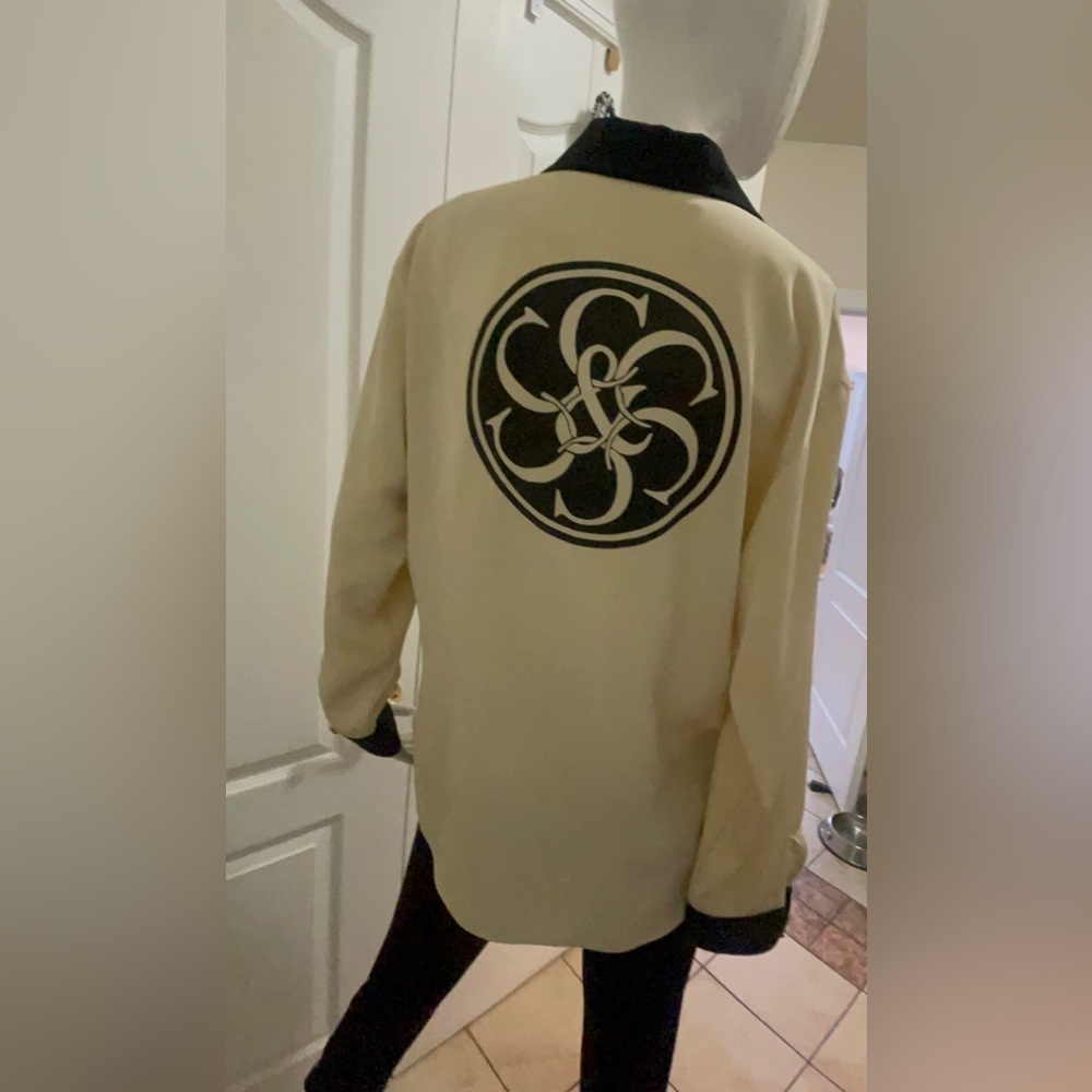 Moschino's gorgeous vintage cream and black colors bouton-down shirt